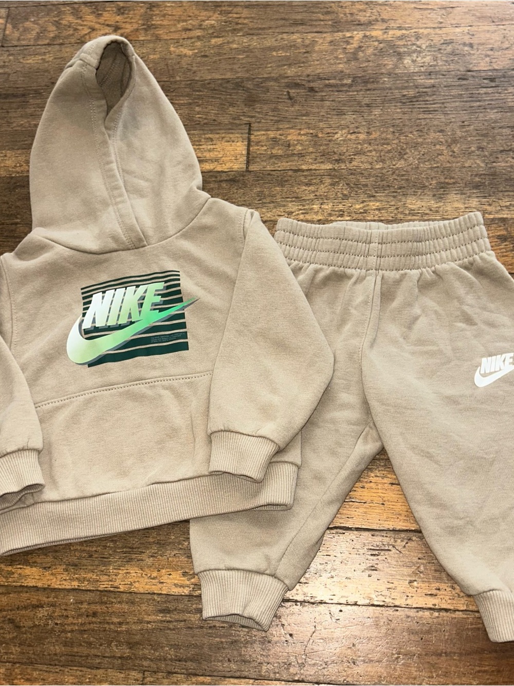 Nike Kids Hoodie & Jogger Set in Taupe with Green Logo - Picture 1 of 2